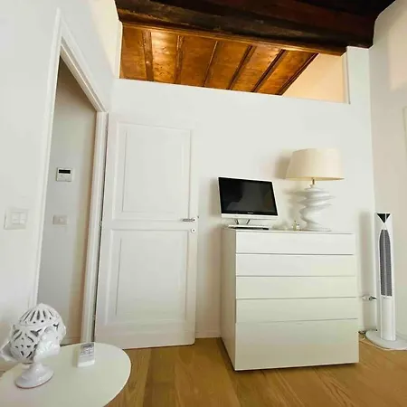 Casa Titti A Trastevere 펜션 로마