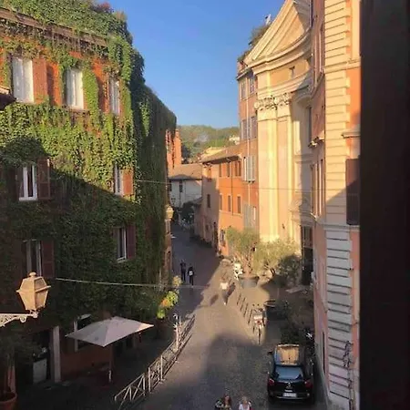Casa Titti A Trastevere 로마